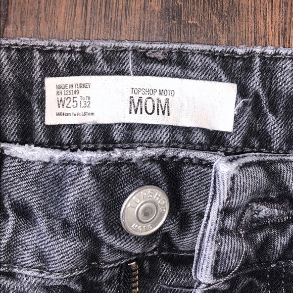 Topshop Washed Black Mom Jeans - Picture 4 of 7